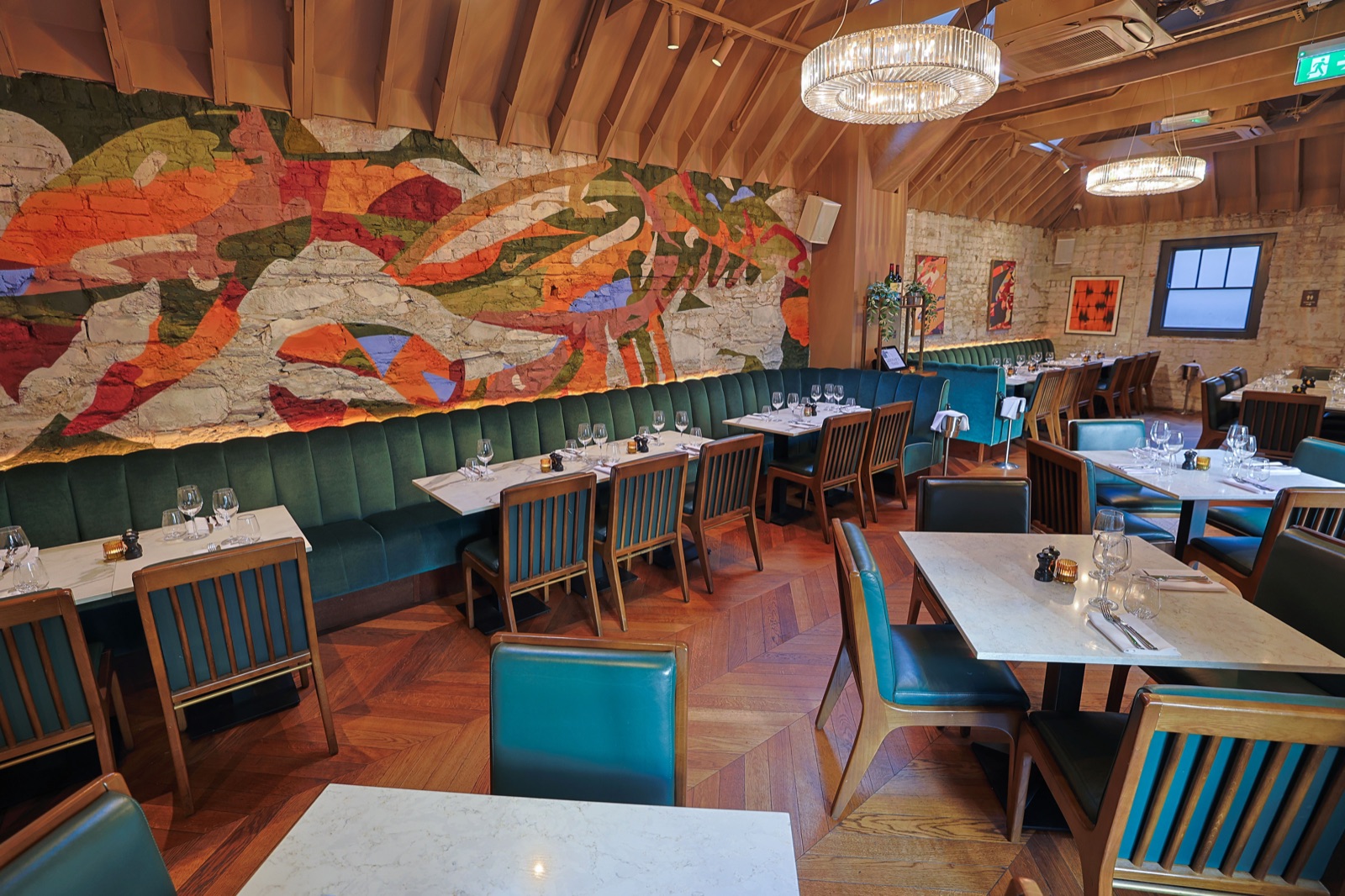 The dining room at Asador Lennan's Yard